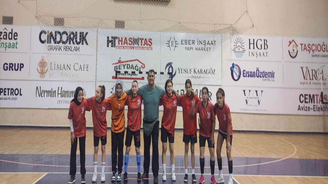 Futsal Branşında Başarılı Sonuçlar Almaya Devam Ediyoruz.